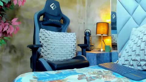 Bastian Independent Model online show from 09/24/25, 03:10