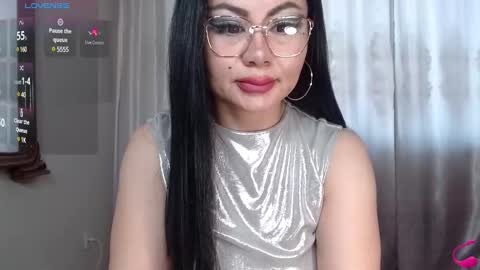 Lara online show from 02/25/25, 05:19