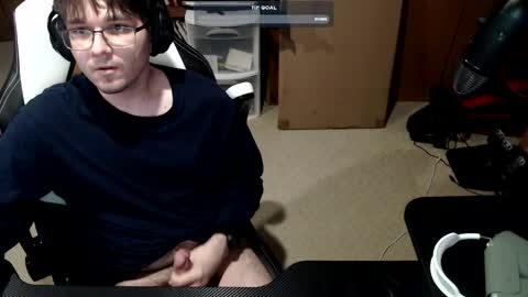 Snapshot of baterricky chatting on 01/19/25, 07:15 Ricky online show from 01/19/25, 07:15