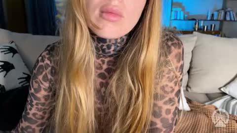 Battyredhair online show from 02/19/26, 02:02
