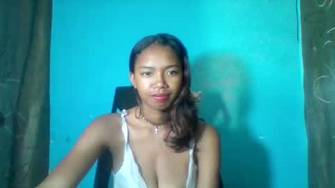 Snapshot of bautty_good chatting on 04/28/26, 04:17 BELLAH online show from 04/28/26, 04:17