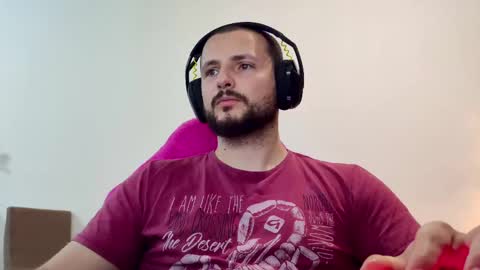 Snapshot of baxxline chatting on 11/21/25, 11:03 Baxxline online show from 11/21/25, 11:03