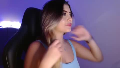 bay_babe online show from 01/31/25, 04:36