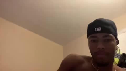 Snapshot of bb_colin chatting on 11/17/25, 04:13 bb_colin online show from 11/17/25, 04:13