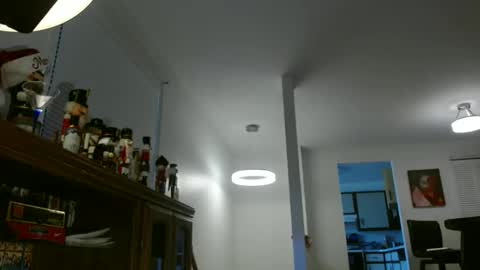 bbboooyyy11 online show from 03/02/25, 06:51
