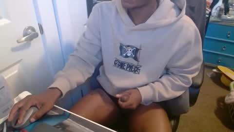 Racks online show from 05/12/26, 07:11