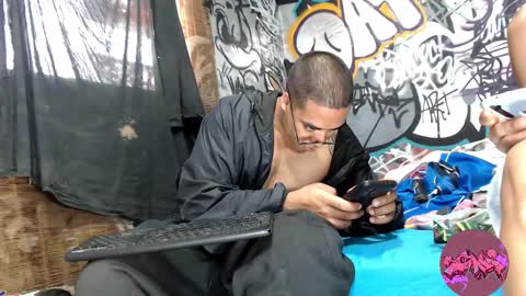 Snapshot of bbc_monster1 chatting on 02/23/25, 06:01 Justin online show from 02/23/25, 06:01