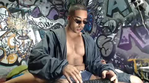 Snapshot of bbc_monster1 chatting on 03/05/25, 11:17 Justin online show from 03/05/25, 11:17