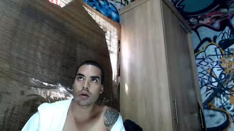 Snapshot of bbc_monster1 chatting on 10/03/25, 06:38 Justin online show from 10/03/25, 06:38