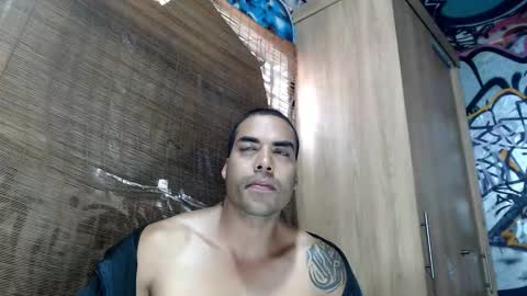 Snapshot of bbc_monster1 chatting on 10/15/25, 04:40 Justin online show from 10/15/25, 04:40