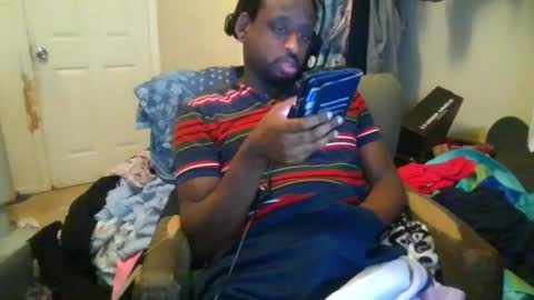 Snapshot of bbc_rocker chatting on 12/09/24, 06:14 rocker n queen online show from 12/09/24, 06:14