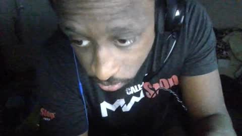 Snapshot of bbc_rocker chatting on 12/15/24, 12:38 rocker n queen online show from 12/15/24, 12:38