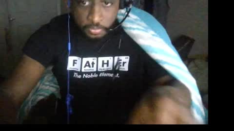 Snapshot of bbc_rocker chatting on 12/23/24, 01:03 rocker n queen online show from 12/23/24, 01:03