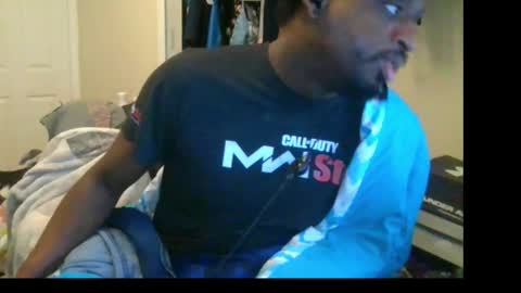 Snapshot of bbc_rocker chatting on 12/31/24, 03:53 rocker n queen online show from 12/31/24, 03:53