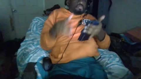 Snapshot of bbc_rocker chatting on 01/26/25, 04:20 rocker n queen online show from 01/26/25, 04:20