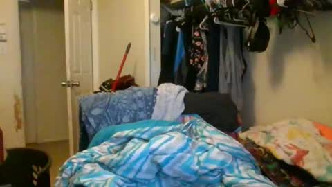 Snapshot of bbc_rocker chatting on 02/04/25, 09:41 rocker n queen online show from 02/04/25, 09:41