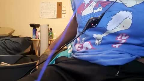 Snapshot of bbc_rocker chatting on 02/25/25, 09:13 rocker n queen online show from 02/25/25, 09:13