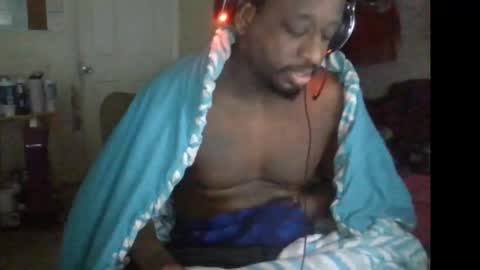 Snapshot of bbc_rocker chatting on 09/21/25, 02:29 rocker n queen online show from 09/21/25, 02:29