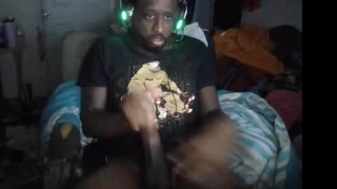 Snapshot of bbc_rocker chatting on 09/28/25, 11:37 rocker n queen online show from 09/28/25, 11:37