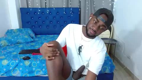 Andrew  online show from 11/06/25, 04:02