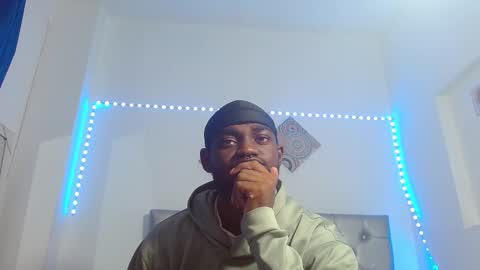 Andrew  online show from 11/28/25, 06:32