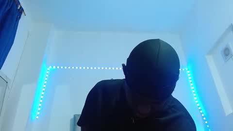 Andrew  online show from 11/30/25, 03:32