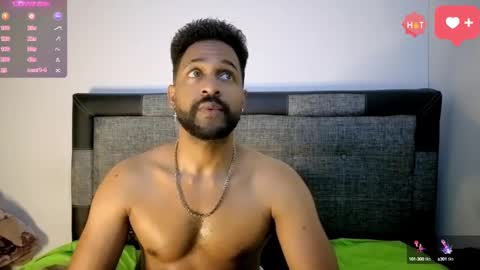 Snapshot of bbcblackhot33 chatting on 09/24/25, 03:10 john online show from 09/24/25, 03:10