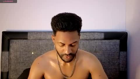 Snapshot of bbcblackhot33 chatting on 10/01/25, 03:23 john online show from 10/01/25, 03:23