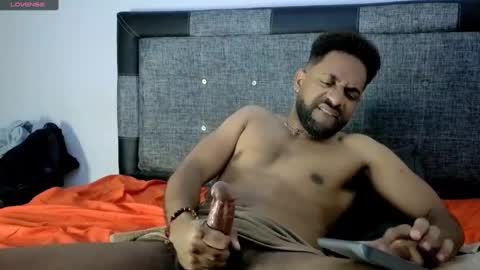 Snapshot of bbcblackhot33 chatting on 10/03/25, 06:21 john online show from 10/03/25, 06:21