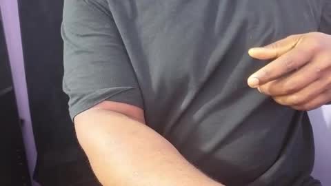 bbcthomas123112 online show from 02/13/25, 09:20