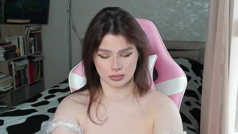 Snapshot of bbj_one chatting on 04/07/26, 04:57 bbj_one online show from 04/07/26, 04:57