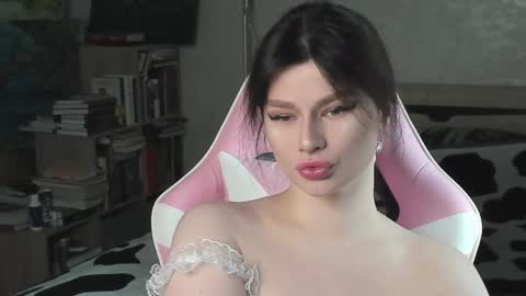 Snapshot of bbj_one chatting on 05/18/26, 04:07 bbj_one online show from 05/18/26, 04:07