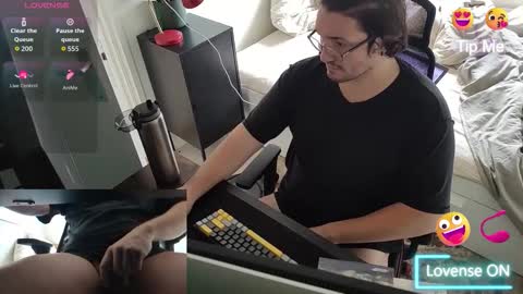 Snapshot of bbking1980 chatting on 11/02/25, 10:28 CallMeDaddy online show from 11/02/25, 10:28