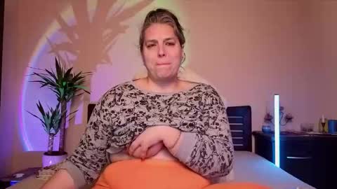Love online show from 02/20/26, 10:43
