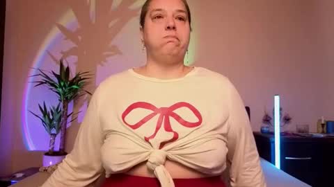 Love online show from 02/26/26, 10:14