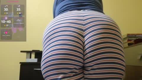 Emma online show from 01/30/25, 02:58