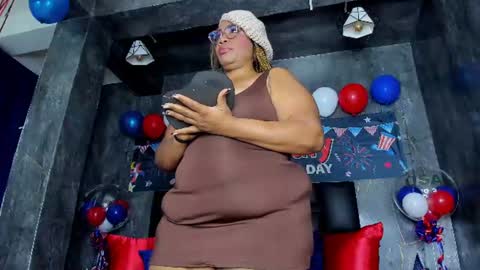 Bbwlatina01 online show from 07/02/26, 12:11