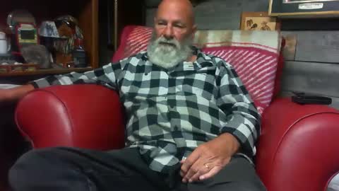 Snapshot of bbwlvr16 chatting on 10/04/25, 08:29 bbwlvr16 online show from 10/04/25, 08:29