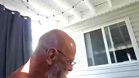 Snapshot of bbwlvr16 chatting on 10/13/25, 10:32 bbwlvr16 online show from 10/13/25, 10:32