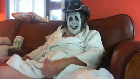 Snapshot of bbwlvr16 chatting on 10/31/25, 06:31 bbwlvr16 online show from 10/31/25, 06:31