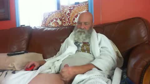 Snapshot of bbwlvr16 chatting on 12/01/25, 10:15 bbwlvr16 online show from 12/01/25, 10:15