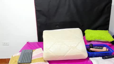 Snapshot of bbwsalome chatting on 11/22/25, 02:16 Salome online show from 11/22/25, 02:16