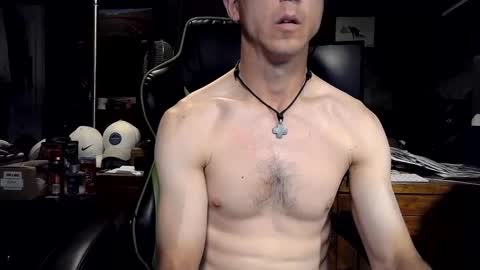 bchillin28 online show from 09/27/25, 01:32