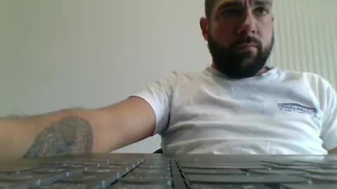 bdemwi2588 online show from 12/14/25, 11:15