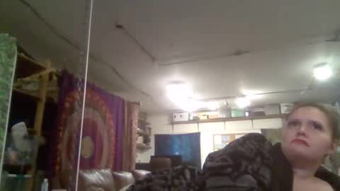 Snapshot of bdeunltd chatting on 11/24/25, 09:20 bdeunltd online show from 11/24/25, 09:20