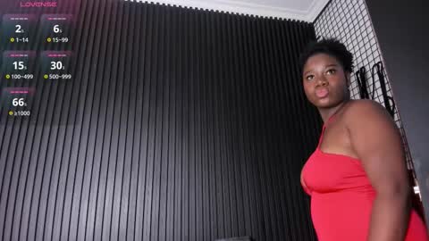 Snapshot of bdsm_ebony chatting on 03/06/26, 01:24 Tanisha online show from 03/06/26, 01:24