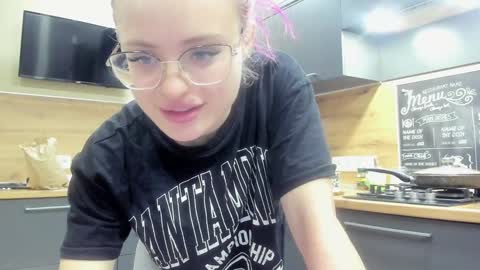 Summer BABY online show from 01/08/25, 05:15