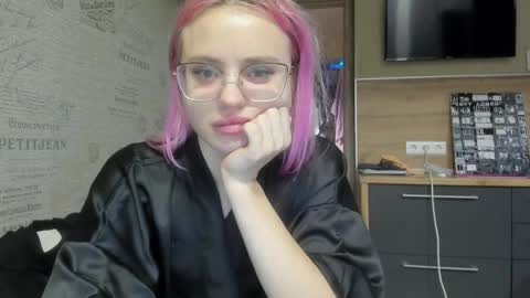 Summer BABY online show from 01/12/25, 05:11