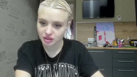 Summer BABY online show from 02/09/25, 03:56