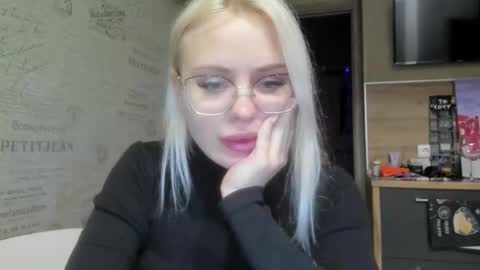 Summer BABY online show from 02/18/25, 12:26